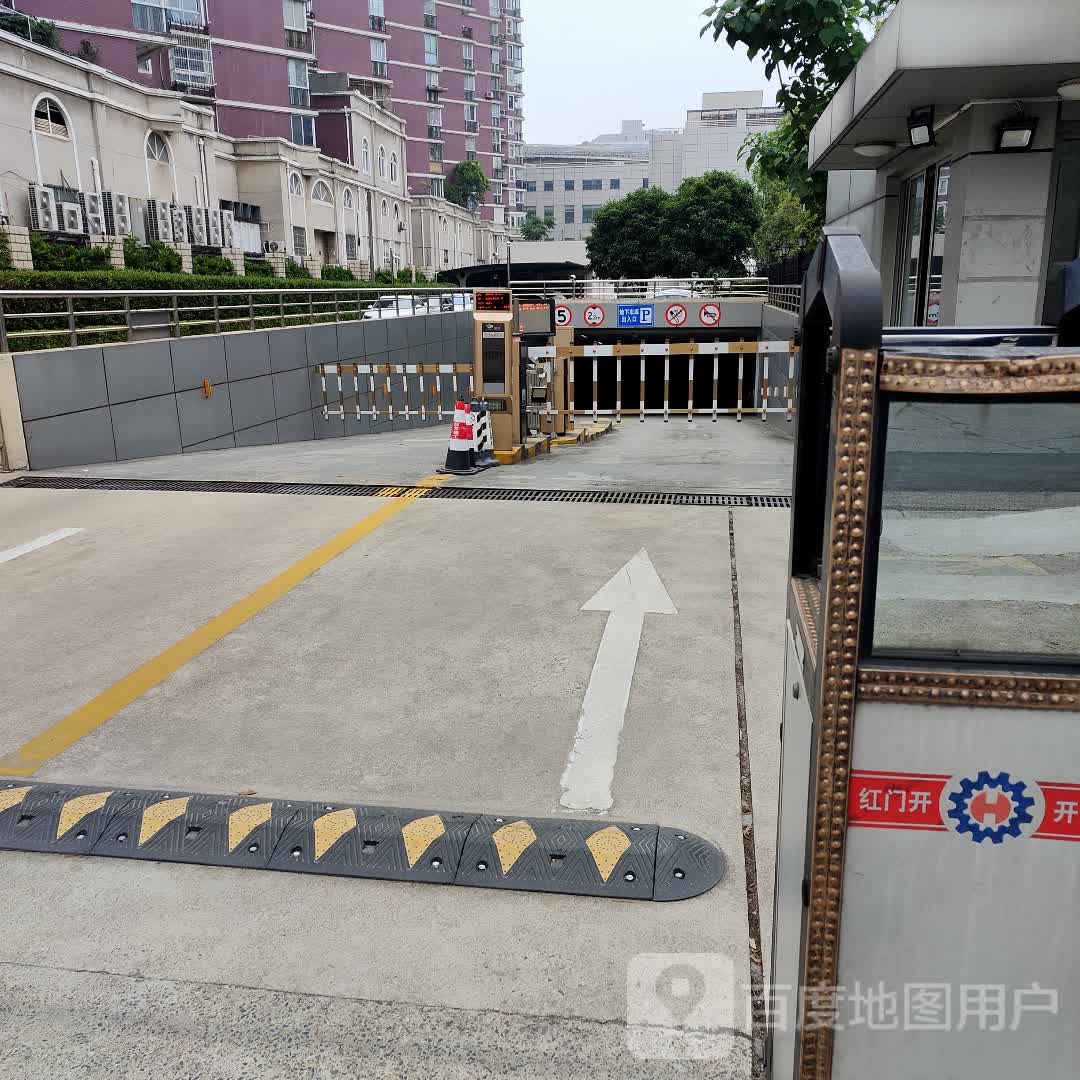 上海市虹口区人民政府-地下停车场
