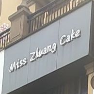 Miss Zhuaig Cake