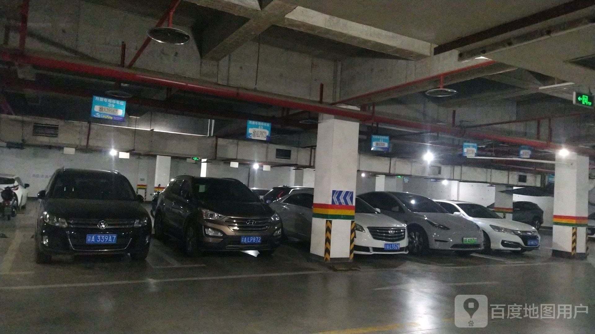 秋实景苑-地下停车场