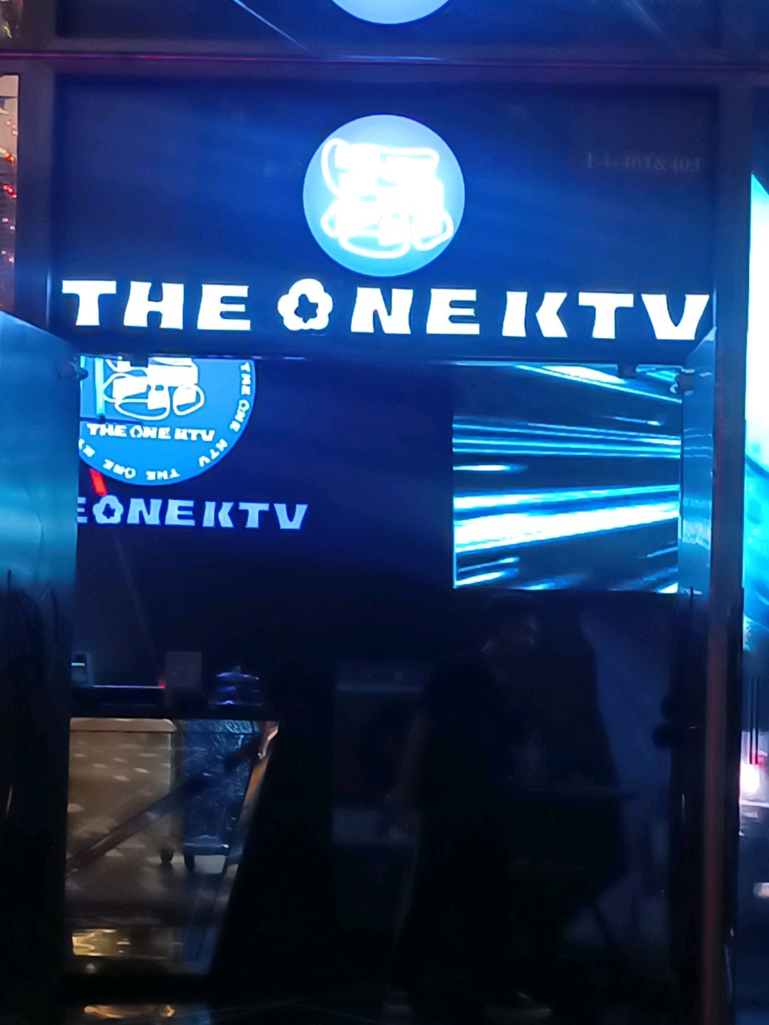 THE ONEKTV(双子塔夜景景观店)